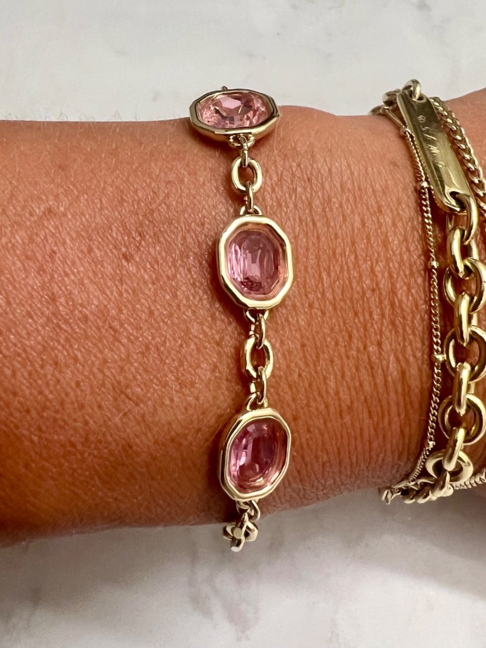 Swarovski Imber Bracelet, octagon cut, pink, gold tone plated - Picture 2 of 4